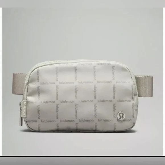 NWT *SOLD OUT Lululemon Everywhere Belt Bag 1L Wordmark Grid Mini Raw Linen - Picture 1 of 7